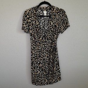 H&M Leopard Print Short Sleeve Wrap Dress Size XS
